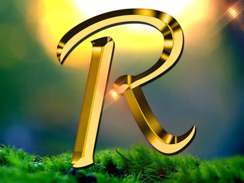 দিল্লির জ্যোতিষী মমতার মতে, যাদের নাম 'R' অক্ষর দিয়ে শুরু হয় তাদের ব্যক্তিত্ব বেশ চিত্তাকর্ষক হয়। 'R' অক্ষর দিয়ে শুরু হওয়া নামের লোকেরা তাদের পরিবারকে খুব ভালবাসে। এই লোকেরা খুব সৃজনশীল এবং শিল্প ও সংস্কৃতিতে খুব আগ্রহী হয়।