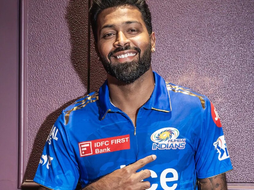 নিজের থেকে ব্যাটিং অর্ডারে হার্দিক প্রমোট করেছিলেন টিম ডেভিডকে। রশিদ খানের ভয়েই তিনি নাকি নিজেকে পিছিয়ে দেন। এই কৌশলকেও একহাত নেন ইরফান। 