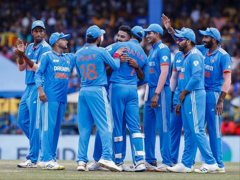 বেশ কিছু তারকা ক্রিকেটারদের নাম এবার বিসিসিআই নিজেদের তালিকায় রাখেনি৷ ফলে এ বছর ভাল পারফর্ম করে টিম ইন্ডিয়াতে নিজের জায়গা ফিরে পেতে চান যাঁরা তাঁদের মধ্যে একাধিক বড় নাম।