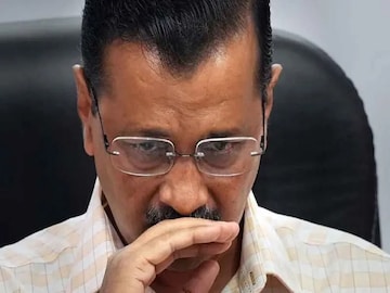 নতুন বিপদে কেজরিওয়াল৷