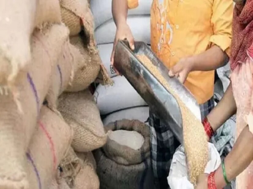 নন-সাবসিডি রেশন কার্ডের জন্য এখানে দেওয়া লিঙ্কে ক্লিক করে রেশন কার্ডের ফর্ম ডাউনলোড করতে হবেhttps://cfw.rabbitloader.xyz/eyJjIjp0cnVlLCJoIjoicG1tb2RpeW9qYW5hLmluIiwidiI6NjA0MjkyMzk0LCJpIjoiNjgzMmRlNWQtZWNhNC00ZDNiLTRiNWEtMGIxN2I5ZWE2NjAwIn0/wp-content/uploads/2021/05/WB-Ration-Card.png