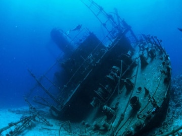 সমুদ্রের গভীরে তলিয়ে ৩৮২ বছরের পুরনো গুপ্তধন! হাতে এলে ভাগ্যের উলটপুরাণ ঘটবে! সমুদ্রের গভীরে তলিয়ে ৩৮২ বছরের পুরনো গুপ্তধন! হাতে এলে ভাগ্যের উলটপুরাণ ঘটবে!