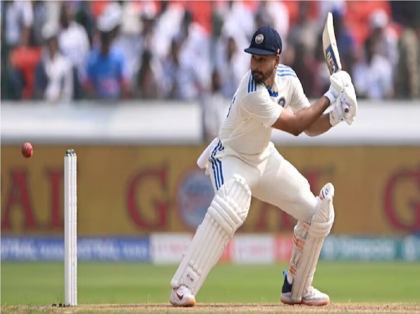 কেকেআর ছাড়তেই ঘরোয়া ক্রিকেটে নিজের চেনা ছন্দে পাওয়া গেল শ্রেয়স আইয়ারকে। ওড়িশার বিরুদ্ধে রঞ্জি ট্রফির ম্যাচে ডাবল সেঞ্চুরি করলেন ভারতের তারকা ব্যাটার। ২০১৫ সালের পর রঞ্জিতে দ্বিশতরান করলেন শ্রেয়স।