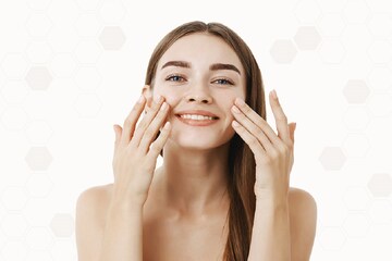 তুলতুলে ত্বক পেতে বড় ভরসা, বয়স বাড়লেই ত্বক কুঁচকে যাচ্ছে? জেল্লা বাড়বে এভাবে