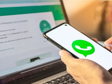 WhatsApp-এ শীঘ্রই বড় বদল! ভেরিফায়েড ব্যাজ নিয়ে বিরাট খবর, কারা এই সুবিধে পাবেন