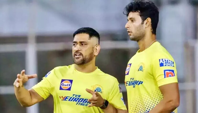 শিবম দুবে অলরাউন্ডার হলেও মূলত তাঁর ব্যাটিং স্কিল নিয়ে আলোচনা হচ্ছে। ধোনির দলের তিনি এখন গুরুত্বপূর্ণ সদস্য। 
