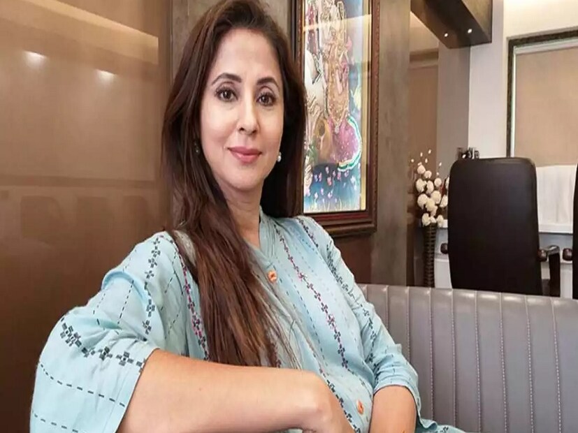 তারপর আর ফিরে তাকাতে হয়নি ঊর্মিলাকে। রঙ্গিলা তাঁর জীবনের টার্নিং পয়েন্ট। এরপর দউদ, সত্যা ছবিতে কাজ করেন ঊর্মিলা। রামের লাকি চার্ম হয়েছিলেন নায়িকা। রামের সঙ্গে ঊর্মিলার সম্পর্ক নিয়ে সে সময় সরগরম ছিল বলিউড। মুখে গুরু-শিষ্য বললেও তাঁদের সম্পর্ক যে আরও গভীর, তা বুঝতে কারও অজানা ছিল না।