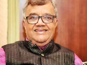 সকালের কফি খেয়ে ঘুম আর ভাঙল না! হৃদরোগে আক্রান্ত হয়ে প্রয়াত অভিনেতা