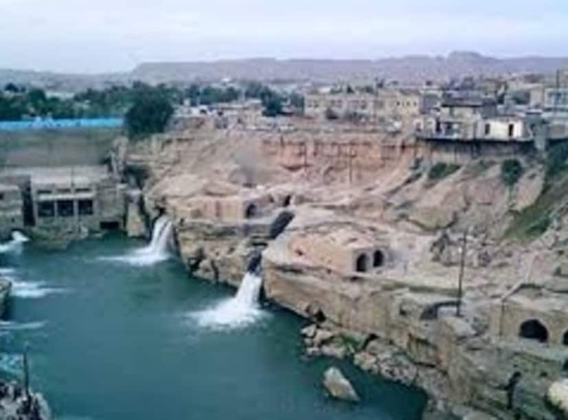 আহভাজ, ইরান (Ahvaz, Iran): দক্ষিণ পশ্চিম ইরানের প্রধান শহর আহভাজ। সাংস্কৃতিক ঐতিহ্য এবং চিরন্তন চেতনার ধারা বহমান। সাধারণ তাপমাত্রা ৫৪ ডিগ্রি সেলসিয়াস ছাড়িয়ে যায়।