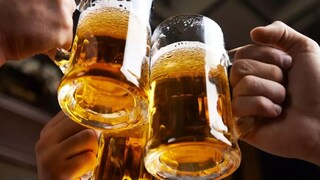 অনেকেই স্রেফ স্ট্রেস রিলিফৃ-এর জন্য মাঝেমধ্যে মদ্যপান করেন। অর্থাৎ শখের মদ্যপান। আবার অনেক মানুষের কাছে মদ্যপান একরকম অভ্যেসের মতো।