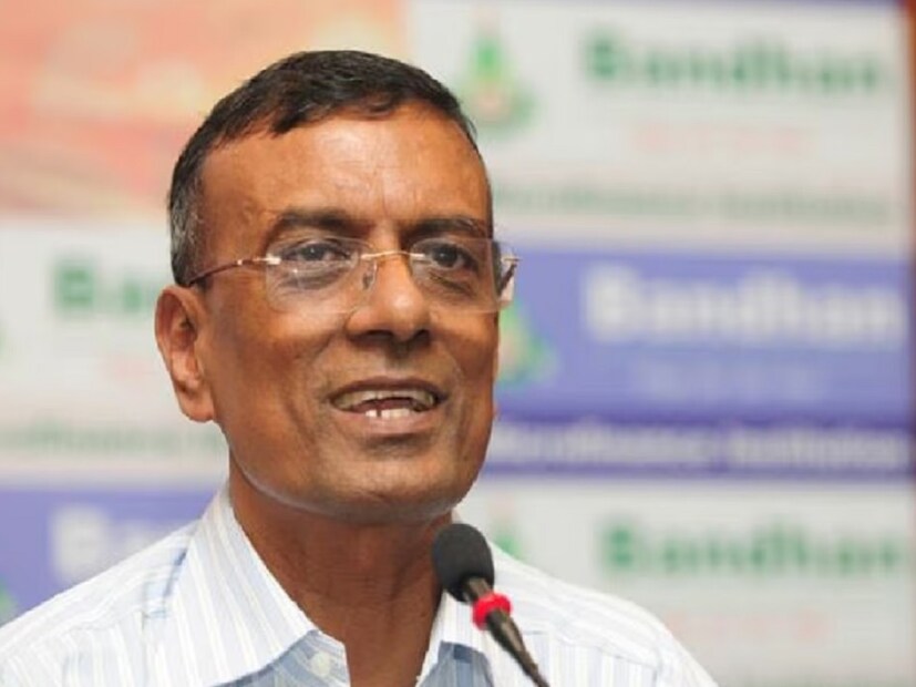 চন্দ্রশেখর ঘোষ অবশ্য বন্ধন ব্যাঙ্কের প্রতিষ্ঠাতাও বটে ৷ তিনি ভারতে আর্থিক অন্তর্ভুক্তির অগ্রগণ্য প্রবক্তাদের একজন। মাইক্রোফিনান্স এবং উন্নয়নের ক্ষেত্রে তাঁর প্রায় তিরিশ বছরেরও বেশি অভিজ্ঞতা রয়েছে। এর আগে গত ২৪ নভেম্বর, ২০২৩ সালে তিন বছরের জন্য ব্যাঙ্কের এমডি এবং সিইও হিসেবে পুনর্বহাল করার অনুমোদন আসে ব্যাঙ্কের বোর্ডের তরফে।