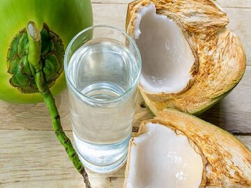 গরমে ডাব খুবই উপকারী; কোন ডাবে জল বেশি, কোন ডাবে শাঁস? বাছাই করার পদ্ধতি জানুন