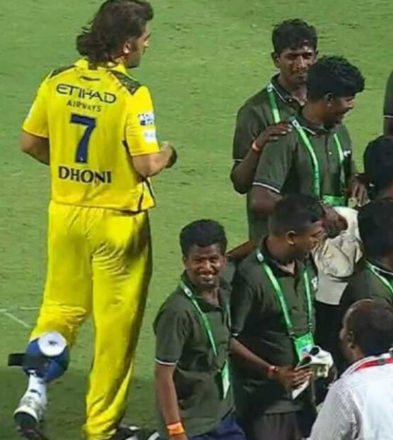 যদিও সিএসকের তরফ থেকে কোনও খারাপ খবর দেওয়া হয়নি এখনও। সূত্রের খবর, ধোনির প্রতিযোগিতায় খেলা নিয়ে কোনও সমস্যা নয়।