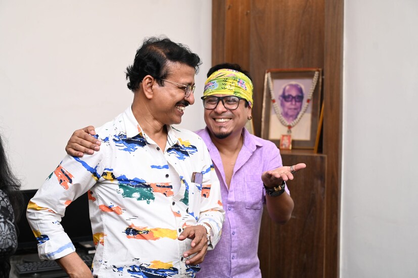 প্রত্যেক অভিনেতা-অভিনেত্রীই নিজেদের অভিনয় দক্ষতার মাধ্যমে চরিত্রগুলিকে অসাধারণ ভাবে ফুটিয়ে তুলেছেন। আর ছবিতে গ্রামের দৃশ্যপটও অসাধারণ ভাবে তুলে ধরেছেন ডিওপি মলয় মণ্ডল। ইন্ডাস্ট্রিতে ২০ বছরেরও বেশি সময় ধরে কাজ করছেন। তাঁর কথায়, “অনির্বাণদা আমায় যখন ‘ও অভাগী’-র গল্পটি শোনান, তখন থেকেই এই কাজটা নিয়ে আমি বেশ উত্তেজিত ছিলাম। আর শরৎচন্দ্র চট্টোপাধ্যায়ের ‘অভাগীর স্বর্গ’ অনির্বাণ চক্রবর্তীর মতো করে শোনাটাও বেশ আনন্দের।” 