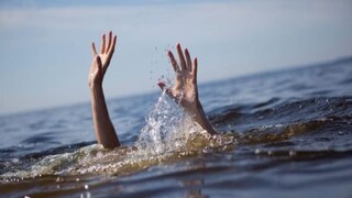 স্নান করতে নেমে তলিয়ে গেল ৩ ছাত্র স্নান করতে নেমে তলিয়ে গেল ৩ ছাত্র