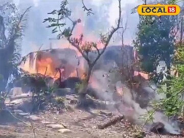 
দাউদাউ করে জ্বলছে গোটা বাড়ি! ভয়াবহ অগ্নিকাণ্ড বসিরহাটে