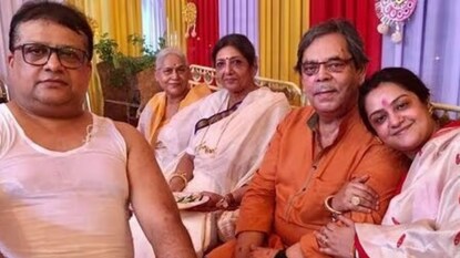 শেষ সম্বলটুকুও চলে গেল! কাছের মানুষকে হারালেন সুদীপা, প্রিয়জনের শোকে পাথর 'রান্নাঘর'-খ্যাত অভিনেত্রী
শেষ সম্বলটুকুও চলে গেল! কাছের মানুষকে হারালেন সুদীপা, প্রিয়জনের শোকে পাথর 'রান্নাঘর'-খ্যাত অভিনেত্রী