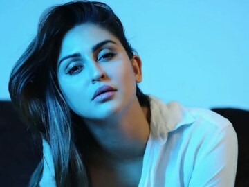 ভয়ঙ্কর দুর্ঘটনা...! জিমেই  ঘটল বিরাট অঘটন, হাসপাতালে জনপ্রিয় অভিনেত্রী 