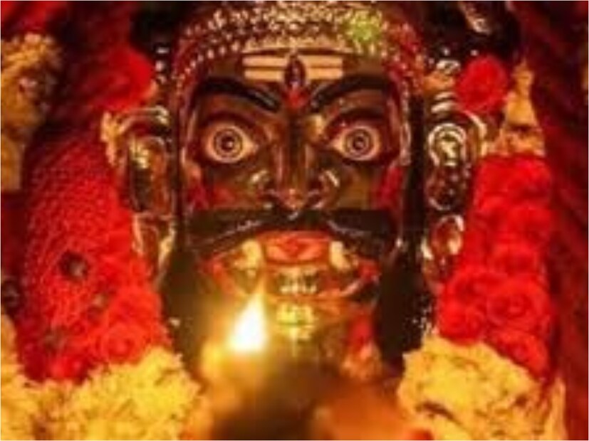 হিন্দু ক্যালেন্ডার অনুসারে, আষাঢ় মাসের কৃষ্ণপক্ষের অষ্টমী তিথি ২৮ জুন বিকেল ৪:২৭ মিনিটে শুরু হবে এবং ২৯ জুন দুপুর ২:১৯ মিনিটে শেষ হবে। নিশা সময়কালে কাল ভৈরবের পূজা করা হয়। ২৮ জুন পালিত হবে কালাষ্টমী। সাধকরা ২৮ জুন উপবাস করে কাল ভৈরবের পূজা করতে পারেন।