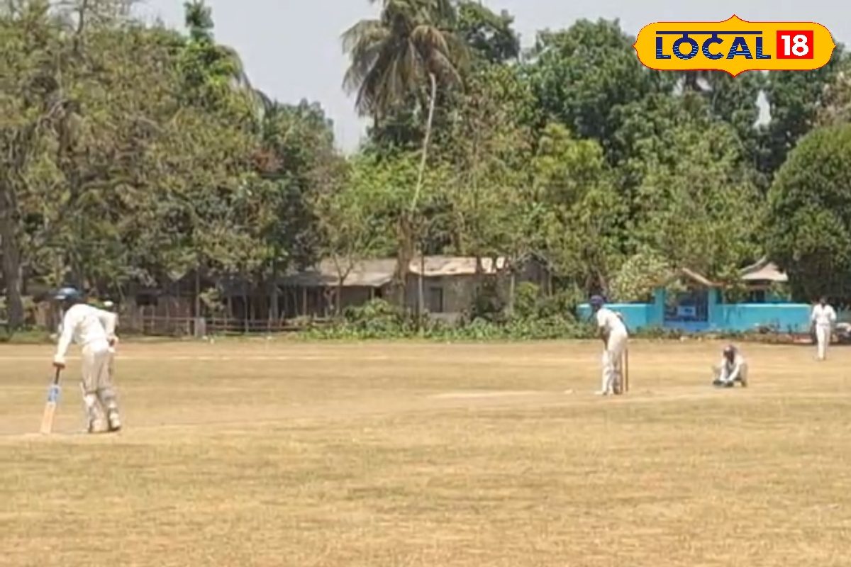 তীব্র গরমের মধ্যেই মাঠ কাঁপাল ‘ওঁরা’, পুরোটা জানলে…. তীব্র গরমের মধ্যেই মাঠ কাঁপাল ‘ওঁরা’, পুরোটা জানলে….