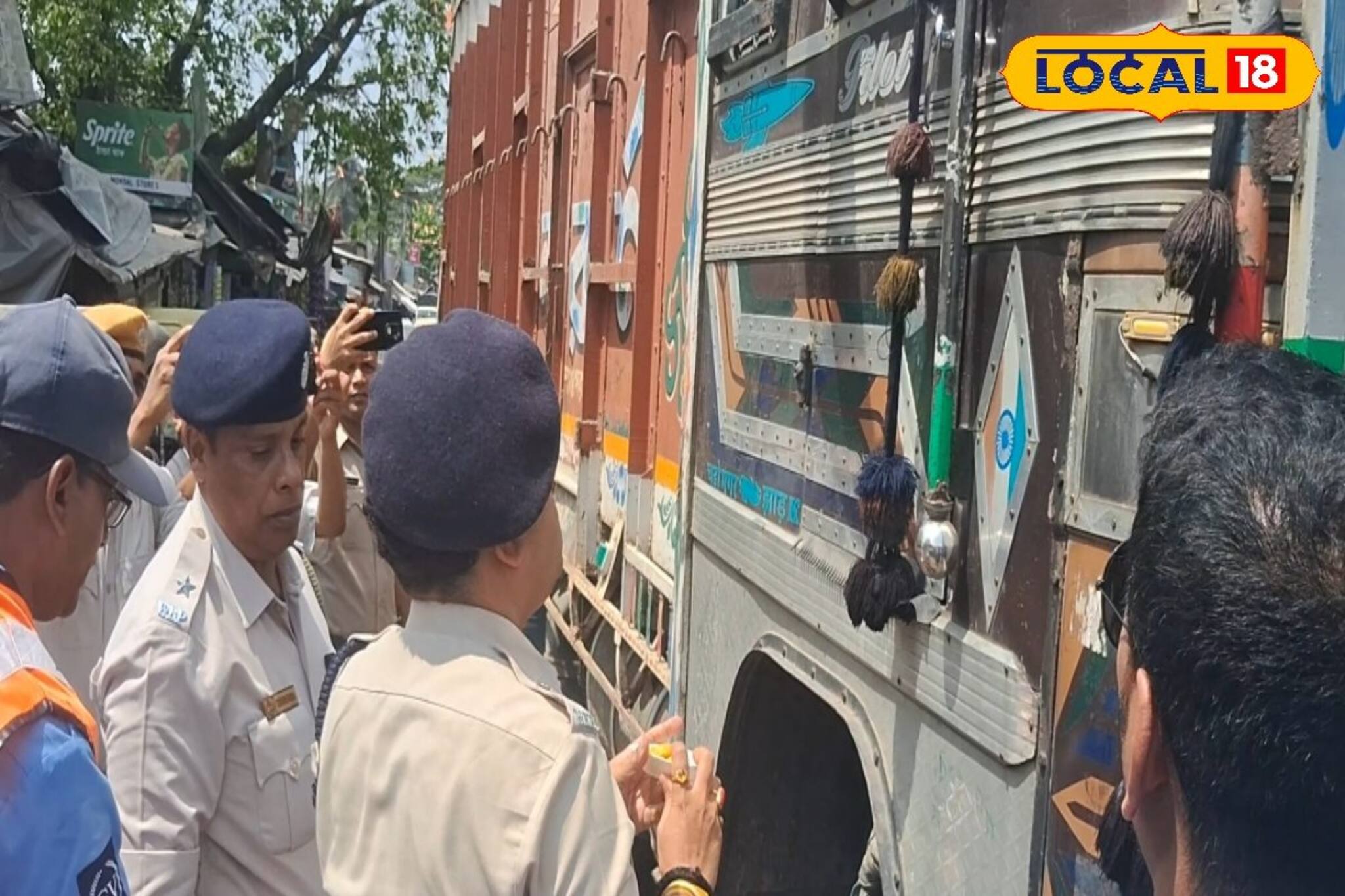 ভয়ঙ্কর গরমের মধ্যেই বাইরে বের হতে হবে? আপনার জন্য থাকছে এই ব্যবস্থা