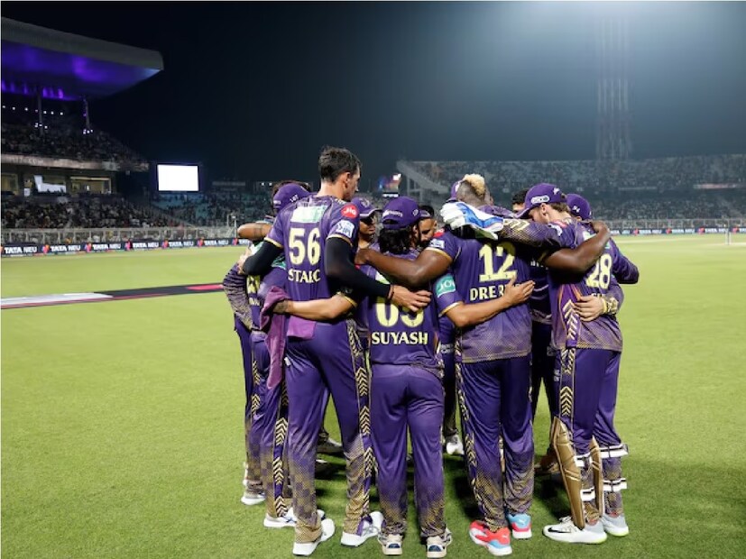 কিন্তু দ্বিতীয় পর্বে নামার আগে নাইট শিবিরের ছবিটা কিছুটা হলেও অন্যরকম। রাজস্থানের বিরুদ্ধে ২২৩ রান করেও ইডেনে হারের ঝটকা থেকে বেরিয়ে আসতে মরিয়া নাইটরা। ফলে আরসিবি লিগ টেবিলের শেষে থাকলেও যথেষ্ট গুরুত্ব দিচ্ছে কেকেআর।