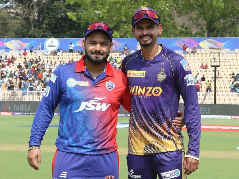 শেষ ৫টি ম্যাচে ৩টি হার। তার মধ্যে ঘরের মাঠে ২টি হার। পঞ্জাব কিংসের বিরুদ্ধে ২৬১ রান করেও লজ্জার হারের পর কিছুটা হলেও ব্যাকফুটে কেকেআর। এই পরিস্থিতিতে সোমবার কেকেআরের প্রতিপক্ষ দিল্লি ক্যাপিটালস।