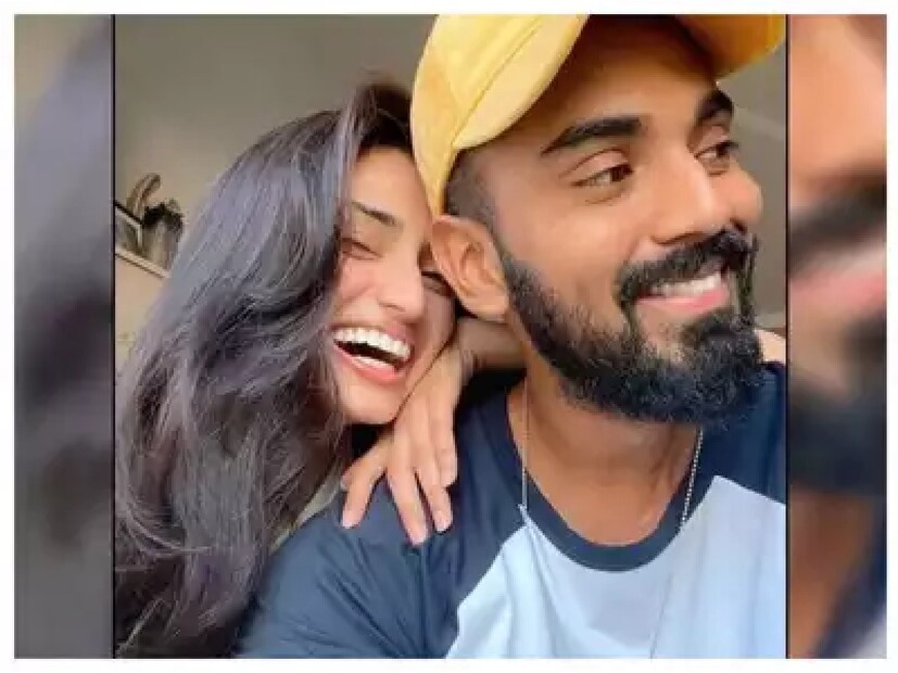 ২০১৯-র ডিসেম্বরে যখন তাঁরা তাঁদের প্রথম ছবি একসঙ্গে পোস্ট করেছিলেন তখন এই দম্পতি ইনস্টাগ্রামে তাঁদের সম্পর্ককে অফিসিয়াল করেন৷  স্পষ্টতই, লাভবার্ড, আথিয়া এবং রাহুল নববর্ষ উদযাপন করতে থাইল্যান্ডে গিয়েছিলেন। Photo- Collected