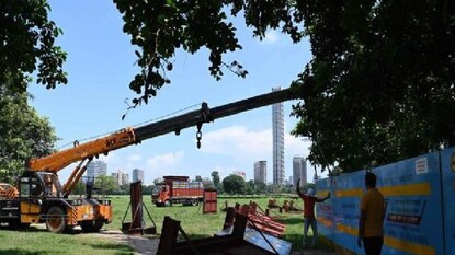 সরছে ময়দানের ২৯ টি গাছ ! কাজ শুরু ভিক্টোরিয়া মেট্রো স্টেশনের সরছে ময়দানের ২৯ টি গাছ ! কাজ শুরু ভিক্টোরিয়া মেট্রো স্টেশনের