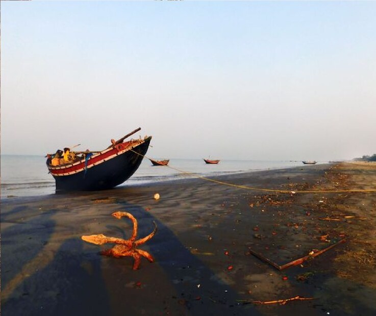 আজকাল ফেসবুকের বিভিন্ন পেজে অনেকেই সপ্তাহান্তে ঘোরার জায়গার হদিশ চান। আজ আমাদের এই প্রতিবেদন তাঁদের জন্যই। আমরা আজ যে জায়গার কথা বলব, সেখানে ২ দিনে ঘুরে আসতে পারবেন। খরচও আহামরি কিছু নয়। 