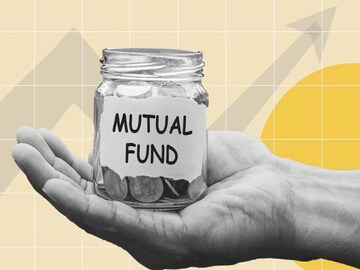 Mutual Fund বাছতে গিয়ে হিমসিম? রইল সেরা ১০ ফান্ডের তালিকা, বিনিয়োগ এখন আরও সহজ