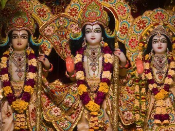 অর্থলাভ! বিয়ে, সন্তানলাভে বাধা দূর! শুধু রামনবমীর সন্ধ্যায় করুন এই ছোট্ট কাজ