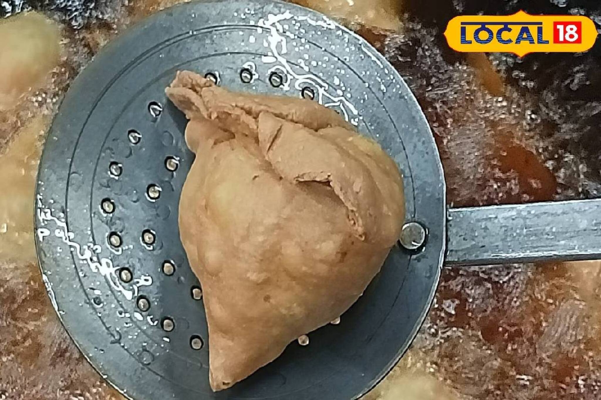 হায়দরাবাদি সিঙাড়ায় মজেছে মানুষেরা! কেন জনপ্রিয় এই মুখরোচক খানা? রেসিপিতে চমক!