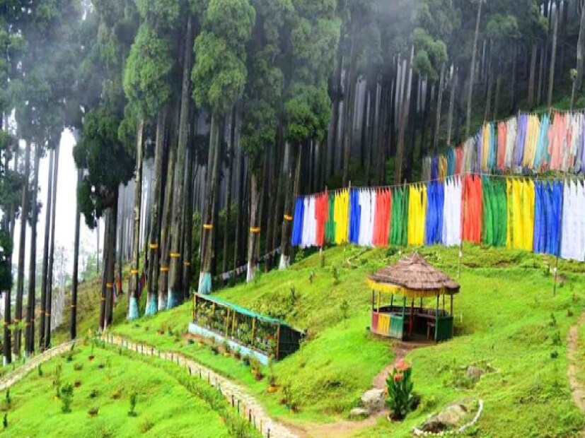 ইসলামপুর :: পরিস্কার আকাশ, সর্বনিম্ন তাপমাত্রা ২৩ ডিগ্রি সেলসিয়াস।গঙ্গারামপুর :: পরিষ্কার আকাশ,গঙ্গারামপুরের সর্বনিম্ন তাপমাত্রা ২৪ ডিগ্রি সেলসিয়াস। দক্ষিণ দিনাজপুর :: সকাল থেকেই প্রখর রোদ বালুরঘাটে। সর্বনিম্ন তাপমাত্রা রয়েছে জেলায় ২৫.০ ডিগ্রি সেলসিয়াস।