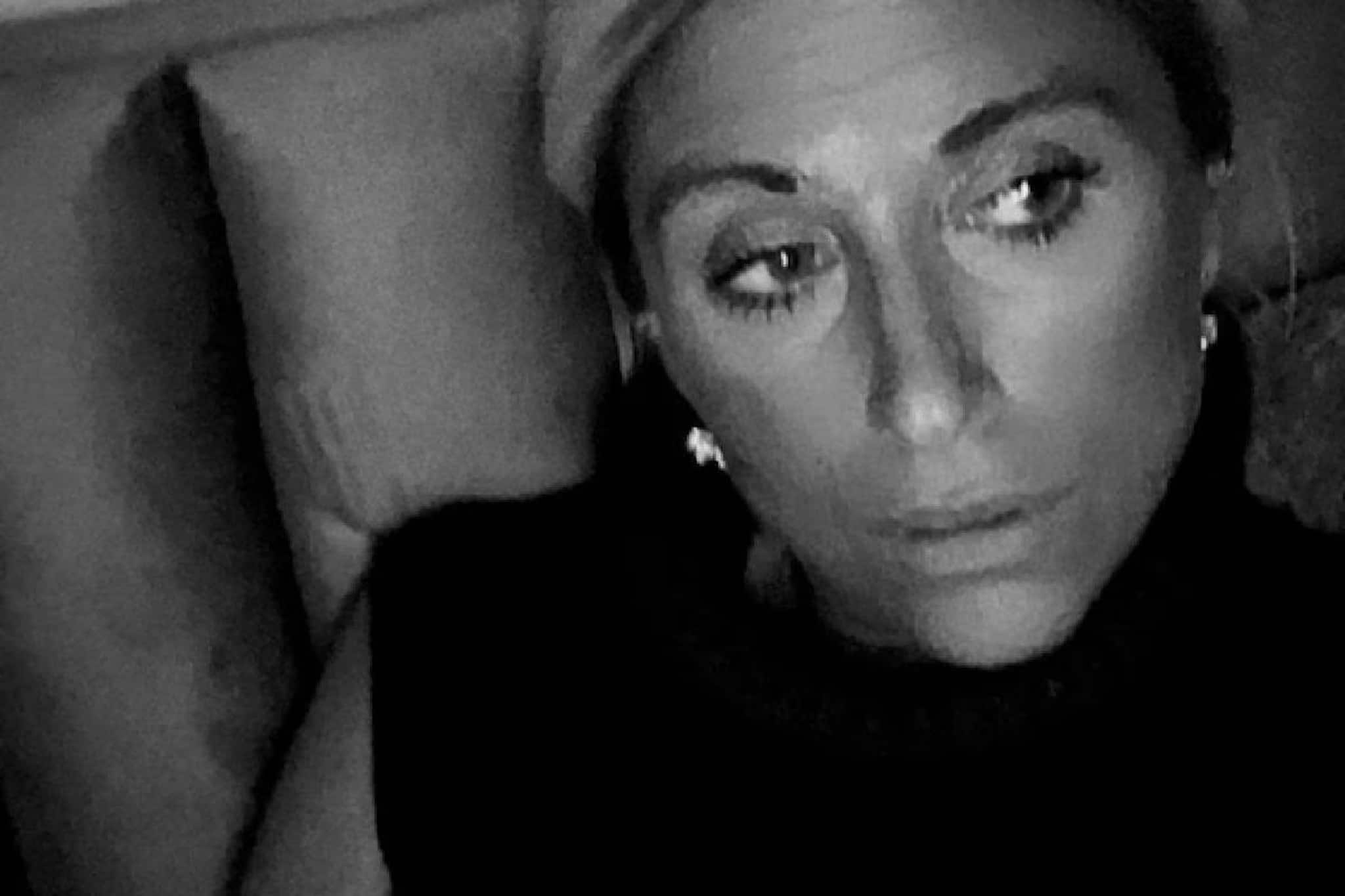 ৩৬-এই ইতি! আচমকা রহস্যমৃত্যু ইন্টারনেট তারকার, মা বলছেন, কী ঘটেছে কিছু বুঝছি না!