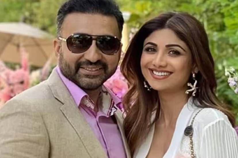 বিটকয়েন পঞ্জি স্ক্যাম কী: ২০১৭ সালে অজয় ভরদ্বাজ, মহেন্দর ভরদ্বাজ এবং অমিত ভরদ্বাজ ভেরিয়েবল টেক প্রাইভেট লিমিটেড নামে একটি কোম্পানি খোলেন। এর মাধ্যমেই শুরু হয় গেইন বিট কয়েন পঞ্জি স্কিম। বলা হয়, বিটকয়েনে বিনিয়োগ করলেই বিশাল মুনাফা পাবেন বিনিয়োগকারীরা। অনেক বিনিয়োগকারীই এই স্কিমে টাকা ঢেলেছিলেন। কিন্তু লাভ তো দূরের কথা, বিপুল টাকা গচ্চা যায়। দিল্লি এবং মহারাষ্ট্রে কোম্পানির নামে এফআইআর দায়ের করতে শুরু করেন বিনিয়োগকারীরা। এরপরই এই স্ক্যাম সামনে আসে। তদন্তকারীরা জানিয়েছেন, ভেরিয়েবেল টেকের কর্তাব্যক্তিরা বিটকয়েন মাইনিংয়ের মাধ্যমে ক্রিপ্টো অ্যাসেটে বিনিয়োগে প্রতি মাসে ১০ শতাংশ হারে রিটার্ন দেওয়ার প্রতিশ্রুতি দিয়ে বিনিয়োগকারীদের কাছ থেকে ৬,৬০০ কোটি টাকা হাতিয়ে নিয়েছিলেন।