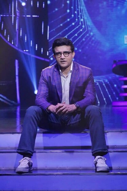 অর্চিষ্মান নামে এক খুদের সঙ্গে কথা বলতে গিয়ে মহারাজ যা বললেন, শুনে সবাই হা।  দাদার কথায় হাসাহাসি পড়ে গেল দাদাগিরির সেটে।