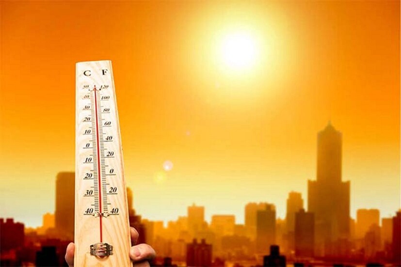 তেলেঙ্গানার প্রায় ২০টি জেলা তাপপ্রবাহের সম্মুখীন হতে পারে। আবহাওয়া বিভাগের পূর্বাভাস অনুযায়ী, ২২ থেকে ২৬ এপ্রিলের মধ্যে পশ্চিমবঙ্গ, উপকূলীয় অন্ধ্রপ্রদেশ তামিলনাড়ু, পুদুচেরি, কর্ণাটক, মাহে এবং কেরালায় গরম বাড়বে।