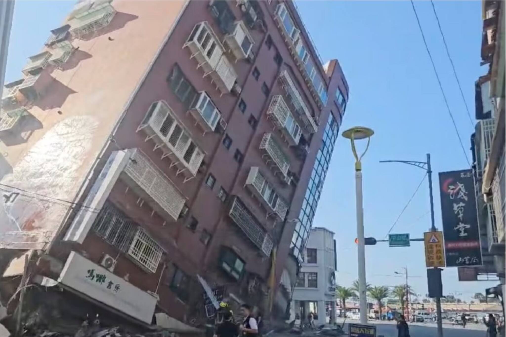 সাতসকালে কেঁপে উঠেছে তাইওয়ান, ব্যাপক ক্ষয়ক্ষতি!বিশ্বের ভয়াবহ ৫ ভূমিকম্পের তালিকা