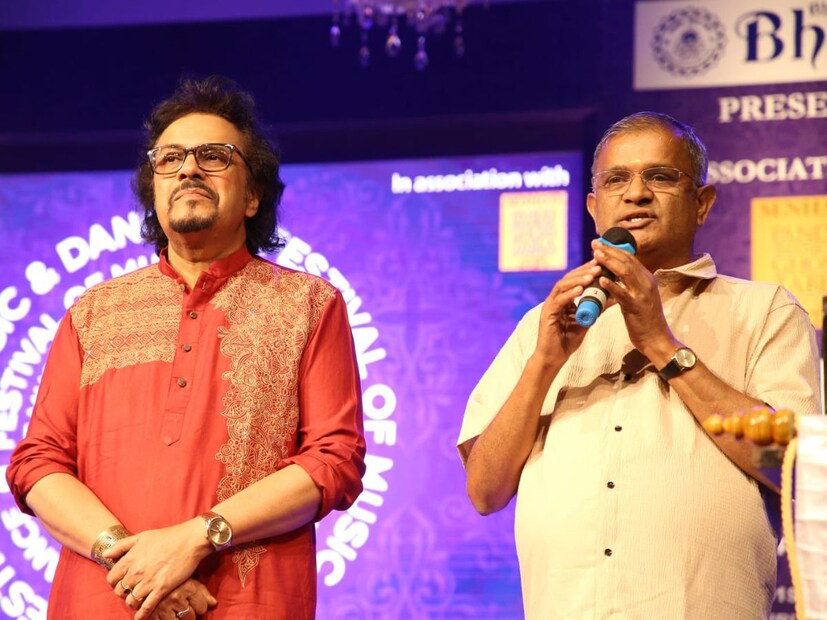 এবারে ২৯ থেকে ৩১ মার্চ এই তিনদিন ধরে বসেছিল 'নাদ'-এর আসর। শাস্ত্রীয় সঙ্গীতের তাবড় তাবড় শিল্পীরা অনুষ্ঠানে অংশগ্রহণ করেছিলেন। তবে কেবল ধ্রুপদী শাস্ত্রীয় সঙ্গীত নয়, সঙ্গে এবারে ছিল গজল, কাওয়ালি এবং ফিউশন। অন্যান্য বছরের মতো এবারেও এই অনুষ্ঠানের কোনও টিকিট মূল্য ছিল না। 