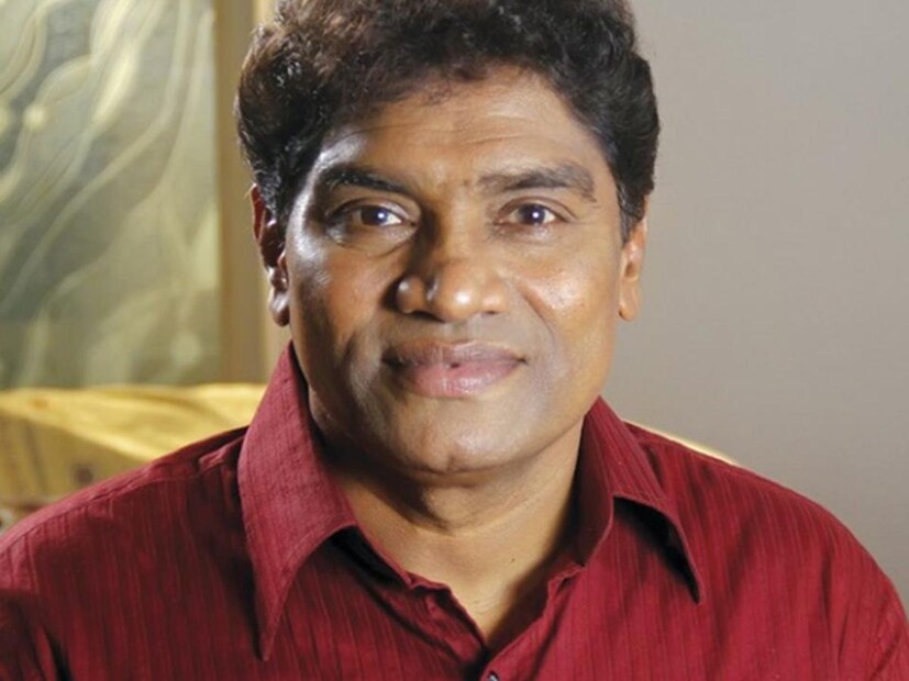 জনির স্কুলের খরচও মেটাতে পারতেন না তাঁর বাবা। সপ্তম শ্রেণি পর্যন্ত পড়াশোনা করার পর স্কুল ছাড়তে বাধ্য হন জনি।স্কুলে থাকাকালীন বন্ধুবান্ধব এবং শিক্ষকদের কণ্ঠস্বর হুবহু নকল করতে পারতেন জনি। 