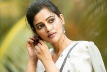 পয়লা বৈশাখ মানেই ঠাকুরমার আদর আর গাজনের মেলায় ঘুরতে যাওয়ার স্মৃতি: ঊষসী