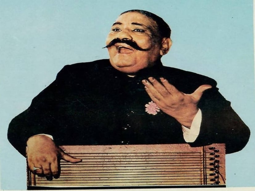 তিনি হলেন, উস্তাদ বড়ে গুলাম আলি খান। ভারতের সবথেকে বেশি প্রশংসিত, কিংবদন্তি সঙ্গীতশিল্পী সেই সময়ে প্রায় ১০০ গুণ বেশি চার্জ করার ক্ষমতা রাখতেন। ১৯৫০-এর দশকে, পরিচালক কে আসিফ তার বিখ্যাত ছবি মুঘল-ই-আজম-এর কাজ করছিলেন। 