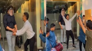 বসের সামনে নাচ কর্মীর