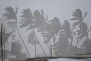 ২ঘণ্টায় শুরু বৃষ্টি! দক্ষিণের কোন কোন জেলায় ঝড়বৃষ্টি? বড় আপডেট আবহাওয়ার ২ঘণ্টায় শুরু বৃষ্টি! দক্ষিণের কোন কোন জেলায় ঝড়বৃষ্টি? বড় আপডেট আবহাওয়ার