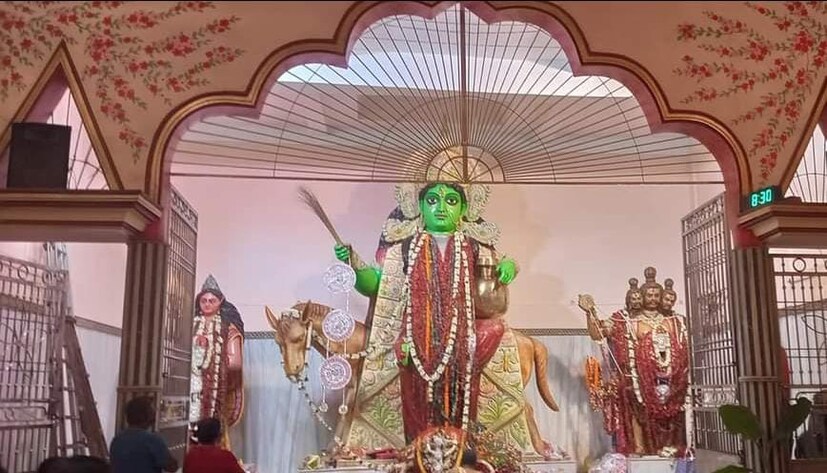 শীতলা সপ্তমী শুরু হয়েছে ৩১ মার্চ, রাত ৯.৩০ টায়৷ এই তিথি থাকবে সোমবার, ১ এপ্রিল রাত ৯.০৯ পর্যন্ত৷ 
