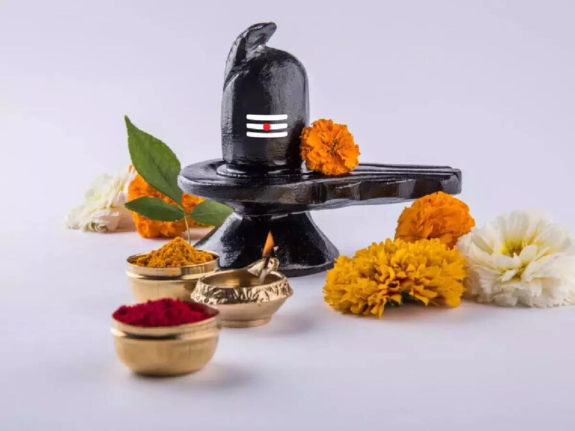 সন্তানের মঙ্গলকামনায় এই ব্রত পালন করেন মায়েরা। তাঁরা উপবাস ব্রত রেখে মহাদেবকে জল অর্পণ করেন। সন্তানের কল্যাণকামনায় ব্রত পালন করা হয় বলে এর সঙ্গে জুড়ে গিয়েছে ‘ষষ্ঠী’ শব্দটি।