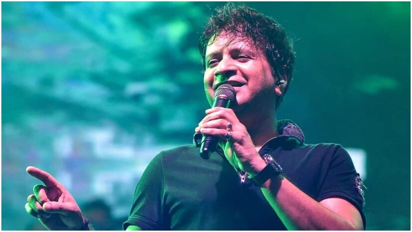 যিনি ১৯৯৬ থেকে ২০২২ সাল পর্যন্ত তার সুরেলা কণ্ঠ দিয়ে শ্রোতাদের মন্ত্রমুগ্ধ করেছিলেন। ২৮ বছরের কেরিয়ারে ৭০০টি গান গেয়েছেন কেকে। এগুলোর প্রায় সবকটিই হিট। হিন্দি ছাড়াও তিনি তামিল, তেলেগু, কন্নড়, মালায়লাম, মারাঠি, বাংলা এবং গুজরাটি ভাষায় অনেক গান গেয়েছেন।