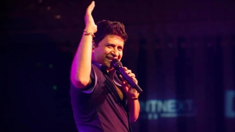 'মাচিস' মুক্তির প্রায় ৩ বছর পর, ১৯৯৯ সালে 'দিল দে চুকে সনম' ছবিতে গান করার সুযোগ পেয়েছিলেন কেকে। ছবির 'তদাপ-তদাপ' গানটি রাতারাতি ব্লকবাস্টার গান হয়ে ওঠে। লোকে এই গানটি এতটাই পছন্দ করেছিল যে,গানের জগতেও নিজের জায়গা রাতারাতি করে নিয়েছিল। এই গানটিই গায়কের জীবন বদলে দিয়েছিল। এই গানটির জন্য ২০০০ সালে ফিল্মফেয়ার পুরস্কার পান।