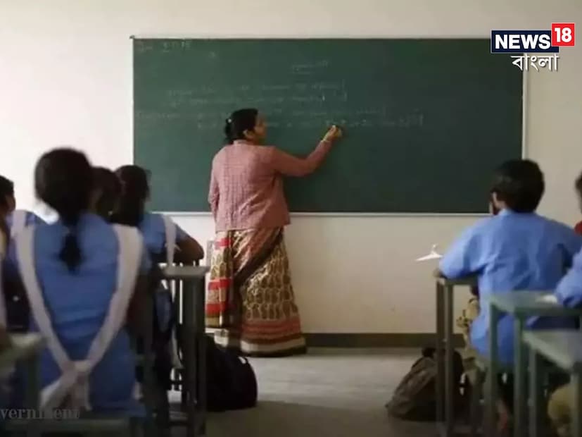 উত্তর ২৪ পরগনার ২-৩ জন পরীক্ষার্থী ৪০ বছর পেরিয়ে ফর্মপূরণ করতে পারলেন। ২০১৬ সালের পরীক্ষার্থী এরা সকলেই। 